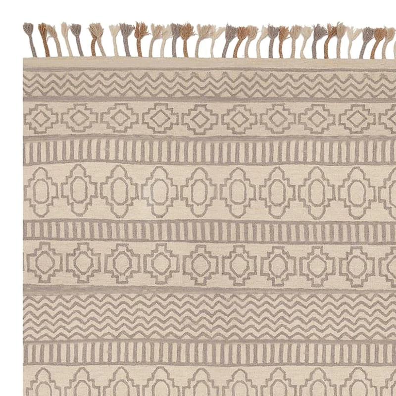 (A469) Found & Fable Arthur Ivory & Grey Area Rug With Tassels, 8x10 - Image 2