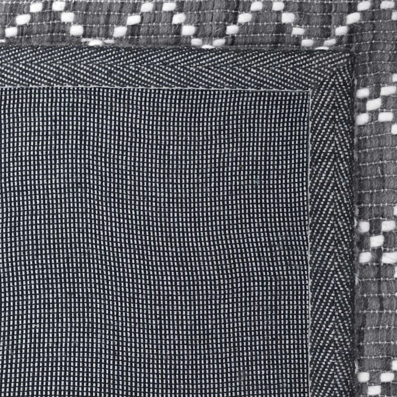 (B772) Found & Fable Tribal Grey Diamond Design Area Rug, 8x10 - Image 3