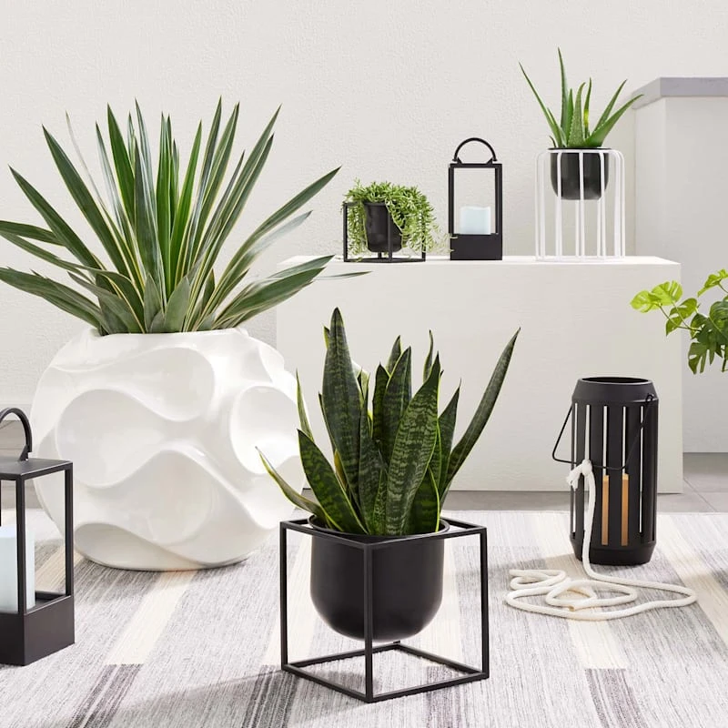 (E461) Laila Ali Jasper Flatweave Area Rug, 8x10 - Image 5